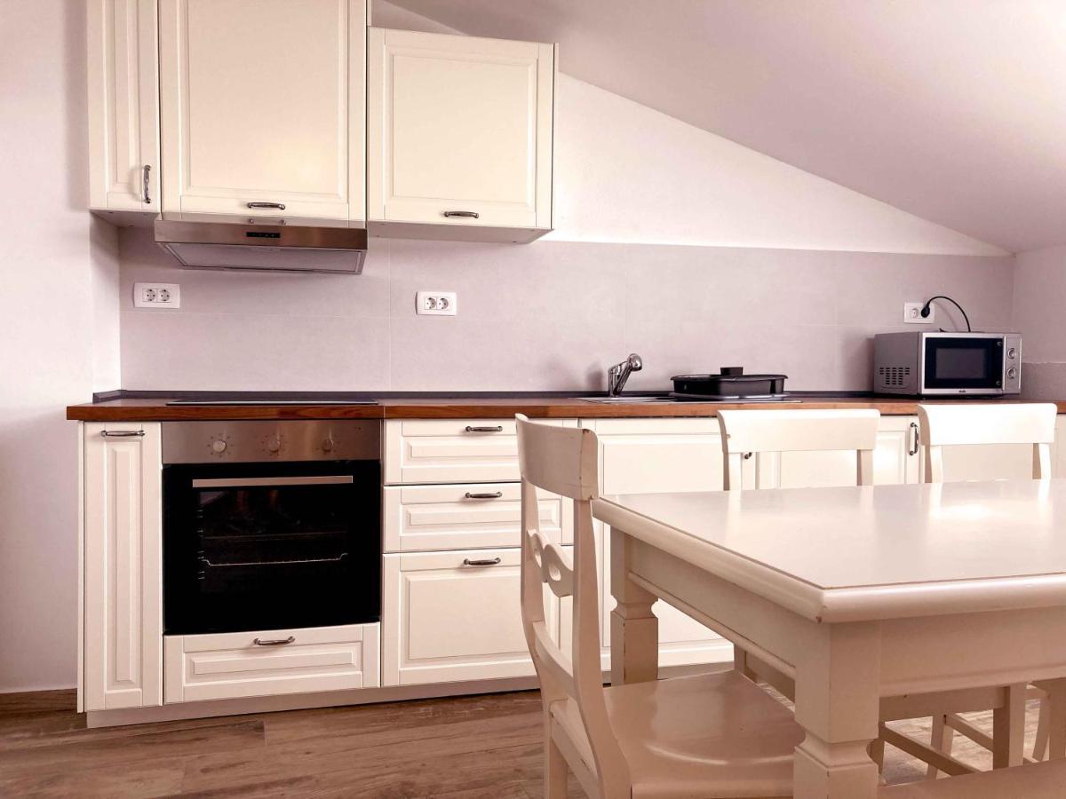 Soca Guesthouse Kanal Luaran gambar